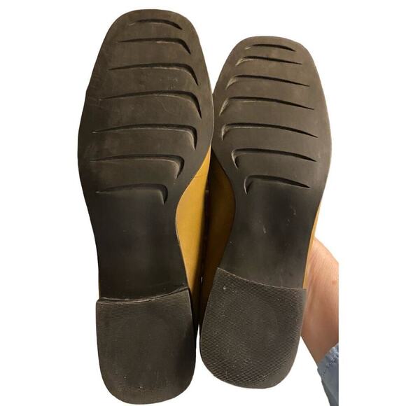 WORTHINGTON "Sport" Women's Loafer, 7.5, Buttercream color, Leather - Picture 4 of 9